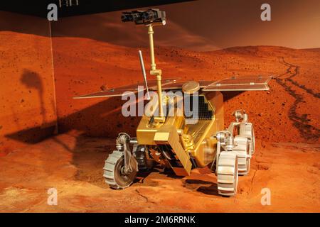 Mars Rover, ein Fahrzeug mit Rädern, das für die Marsoberfläche entwickelt wurde. Stockfoto