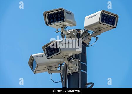 Überwachungskameras in öffentlichen Räumen, Überwachungskameras, Panomera Kameras von Dallmeier electronic, Frankfurt am Main, Hessen, Deutschland Stockfoto