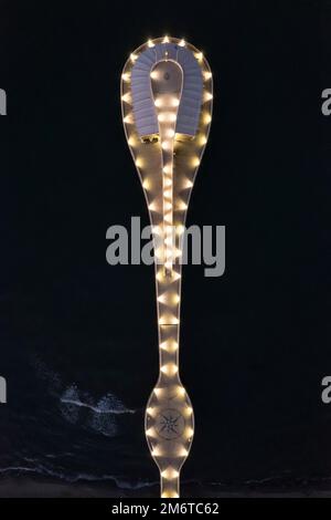 Nachtblick auf den Pier des Lido di Camaiore Toskana Italien Stockfoto