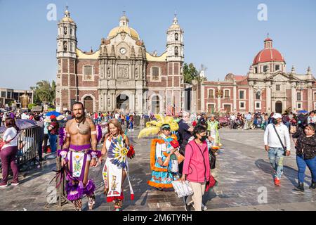 Mexiko-Stadt, Tag der Jungfrau von Guadalupe Pilgerpilger, Basilika unserer Lieben Frau von Guadalupe Basilika Santa Maria de Guadalupe Insigne Stockfoto