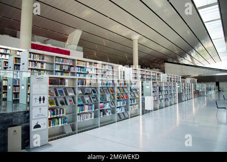 Doha, Katar - 6. Oktober 2022: Katar Nationalbibliothek Stockfoto