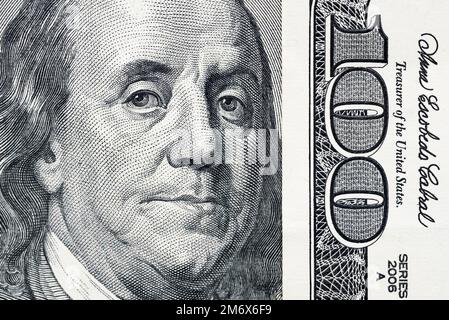 Das Gesicht von Benjamin Franklin auf der 100-Dollar-Banknote, Hintergründe Stockfoto