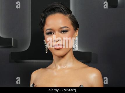 Los Angeles, USA. 05. Januar 2023. Serayah trifft am Donnerstag, den 5. Januar 2023, zur Starz „BMF“ Season 2 Premiere im TCL Chinese Theatre in Hollywood, Kalifornien, ein. (Foto: Sthanlee B. Mirador/Sipa USA) Guthaben: SIPA USA/Alamy Live News Stockfoto