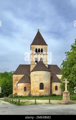 Romanische Kirche, Saint-Leon-sur-Vezere, Frankreich Stockfoto