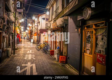 Asagaya Bar erste Stadt Stockfoto