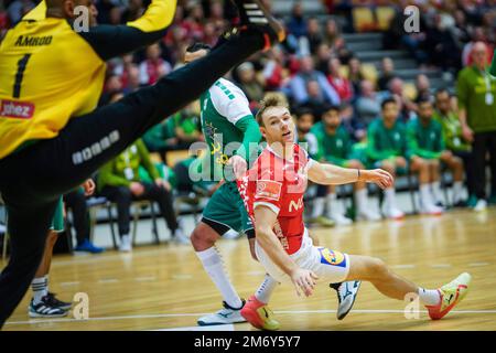 Odense, Dänemark. 05. Januar 2023. Mathias Gidsel (19) aus Dänemark während des Testspiels zwischen Dänemark und Saudi-Arabien in der Jyske Bank Arena in Odense. (Foto: Gonzales Photo/Alamy Live News Stockfoto