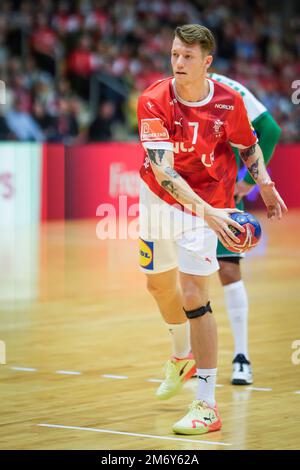 Odense, Dänemark. 05. Januar 2023. Emil Jakobsen (7) aus Dänemark während des Testspiels zwischen Dänemark und Saudi-Arabien in der Jyske Bank Arena in Odense. (Foto: Gonzales Photo/Alamy Live News Stockfoto