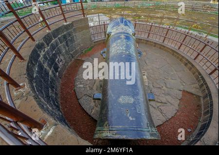 04 Jun 2008 Malik e Maidan bedeutet Meister der Kriegsfront Monarch von