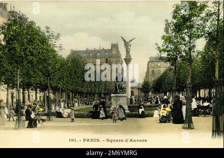 Paris : vue du Square d'Anvers avec la Statue de Jean Michel (Jean-Michel) Sedaine (1719-1797) et la colonne de la Victoire - Carte postale datee 1910 Stockfoto
