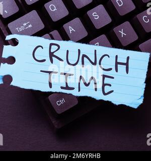 Konzeptionelle Beschriftung Crunch Time (Crunch-Zeit). Ein Wort über Zeiten, in denen der Druck zum Erfolg groß ist. Oft geht es zu Ende Stockfoto