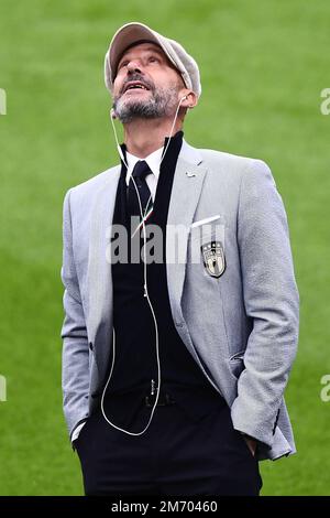 Wembley Stadium, London, Großbritannien. 6. Juli 2021. Halbfinale der Fußball-Weltmeisterschaft Euro 2020, Italien gegen Spanien; Ein schicke Gianluca Vialli Credit: Action Plus Sports/Alamy Live News Stockfoto