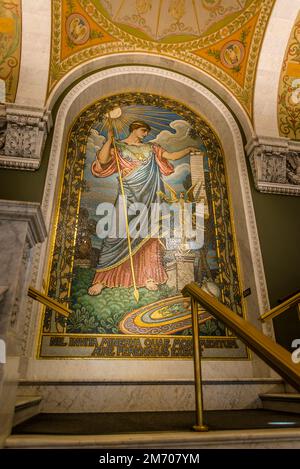 Minerva of Peace, Mosaik von Elihu Vedder im Hauptgebäude der Bibliothek ist die Kongressbibliothek mit mehr als 167 Millionen die weltweit größte Bibliothek Stockfoto