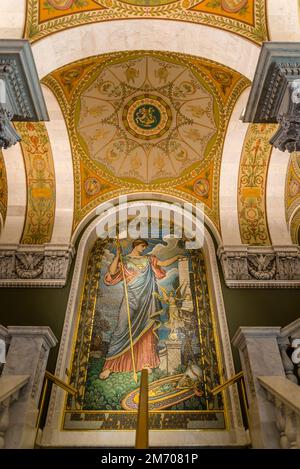 Minerva of Peace, Mosaik von Elihu Vedder im Hauptgebäude der Bibliothek ist die Kongressbibliothek mit mehr als 167 Millionen die weltweit größte Bibliothek Stockfoto