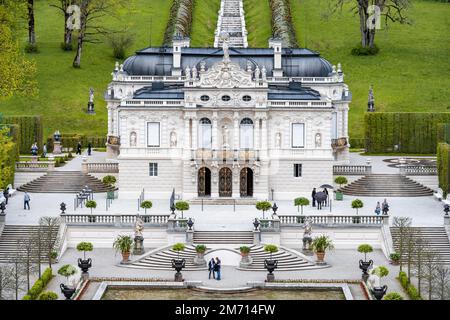 Königliche Villa Linderhof Palast, Gemeinde Ettal, Bezirk Garmisch Partenkirchen, Oberbayern, Bayern, Deutschland Stockfoto