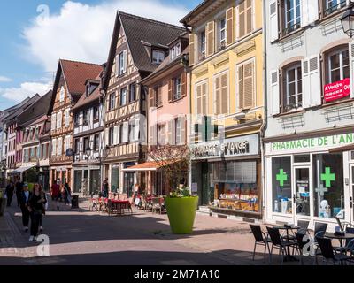 Fachwerkhäuser im Stadtzentrum, in Colmar, Grand Est, Haut-Rhin, Elsass, Elsass, Frankreich Stockfoto