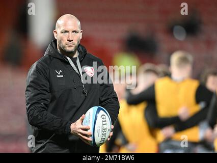 Kingsholm Stadium, Gloucester, Gloucestershire, Großbritannien. 6. Januar 2023. Gallagher Premiership Rugby, Gloucester gegen Saracens; George Skivington Head Coach für Gloucester Credit: Action Plus Sports/Alamy Live News Stockfoto