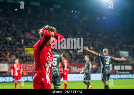 ENSCHEDE – Michal Sadilek vom FC Twente während des niederländischen Premier-League-Spiels zwischen dem FC Twente und dem FC Emmen am 6. Januar 2023 im Stadion De Grolsch Veste in Enschede, Niederlande. ANP COR LASKER Stockfoto