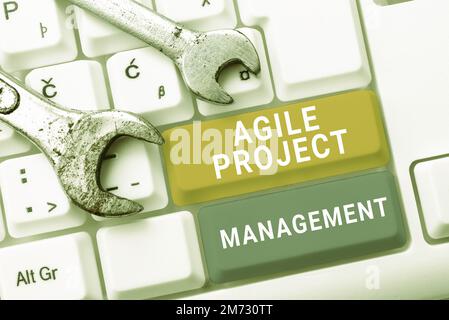 Textüberschrift für Agile Project Management. Managementmethodik für den Geschäftsüberblick von traditioneller bis moderner Technologie Stockfoto