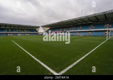 London, Großbritannien. 07. Januar 2023. Ein allgemeiner Überblick über das Stadion während des Emirates FA Cup 3. Runde Spiels Millwall vs Sheffield United im The Den, London, Vereinigtes Königreich, 7. Januar 2023 (Foto von Arron Gent/News Images) in London, Vereinigtes Königreich, am 1./7. Januar 2023. (Foto: Arron Gent/News Images/Sipa USA) Guthaben: SIPA USA/Alamy Live News Stockfoto