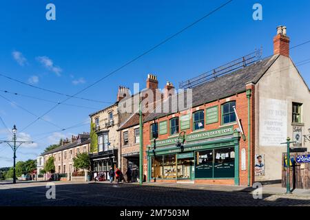 Beamish, das lebende Museum des Nordens, Stanley, County Durham. Hauptstraße. Stockfoto