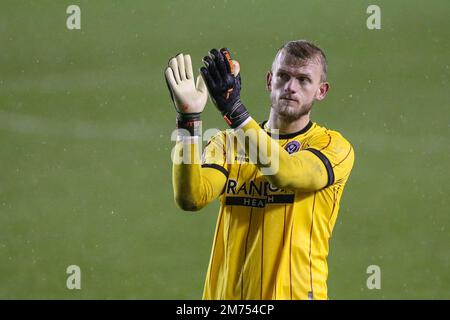 Adam Davies #1 von Sheffield United würdigt die Fans bei der Endpfeife während des Emirates FA Cup-Spiels Millwall vs Sheffield United im The Den, London, Großbritannien, 7. Januar 2023 (Foto von Arron Gent/News Images) Stockfoto