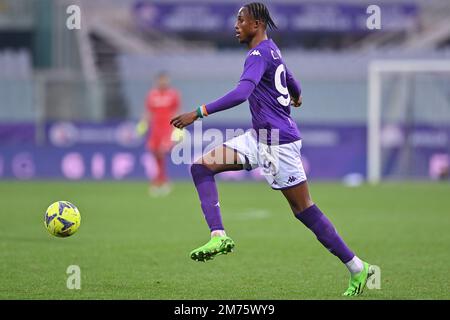 Florenz, Italien. 07. Januar 2023. Christian Michael Kouakou Kouame (ACF Fiorentina) während ACF Fiorentina vs US Sassuolo, italienisches Fußballspiel der Serie A in Florenz, Italien, Januar 07 2023 Kredit: Independent Photo Agency/Alamy Live News Stockfoto