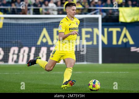 Villarreal, Spanien, 7. Januar 2023. Juan Foyth von Villarreal während des spanischen Spiels La Liga zwischen Villarreal CF und Real Madrid im Stadion La Ceramica. Foto von Jose Miguel Fernandez / Alamy Live News ) Stockfoto