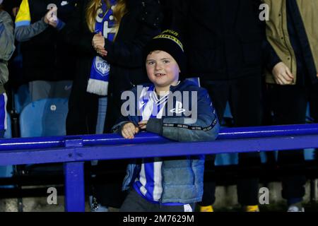 Ein Fan von Sheffield Wednesday während des Emirates FA Cup 3. Runde Spiel Sheffield Wednesday vs Newcastle United in Hillsborough, Sheffield, Großbritannien, 7. Januar 2023 (Foto: Ben Early/News Images) Stockfoto