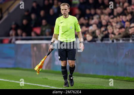 EINDHOVEN, NIEDERLANDE - 7. JANUAR: Stellvertretender Schiedsrichter Richard Brondijk während des niederländischen Eredivisie-Spiels zwischen PSV und Sparta Rotterdam im Philips Stadion am 7. Januar 2023 in Eindhoven, Niederlande (Foto von Broer van den Boom/Orange Pictures) Kredit: Orange Pics BV/Alamy Live News Stockfoto