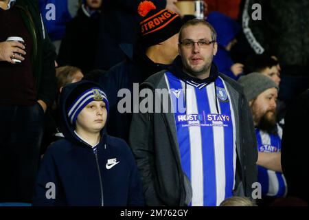 Sheffield, Großbritannien. 07. Januar 2023. Fans von Sheffield Wednesday während des Emirates FA Cup-dritten Spiels Sheffield Wednesday vs Newcastle United in Hillsborough, Sheffield, Großbritannien, 7. Januar 2023 (Foto von Ben Early/News Images) in Sheffield, Großbritannien, am 1./7. Januar 2023. (Foto: Ben Early/News Images/Sipa USA) Guthaben: SIPA USA/Alamy Live News Stockfoto