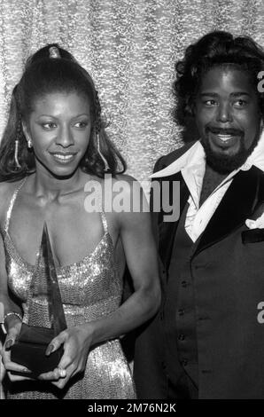 Natalie Cole und Barry White bei den American Music Awards 1979 am 12. Januar 1979 Kredit: Ralph Dominguez/MediaPunch Stockfoto