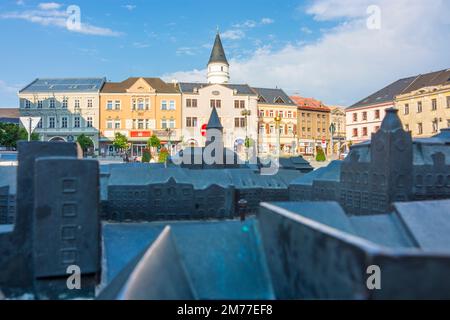 Prerov (Prerau) : T. G. Masaryk Platz, Prerov Schloss in , Olomoucky, Olmützer Region, Tschechien Stockfoto