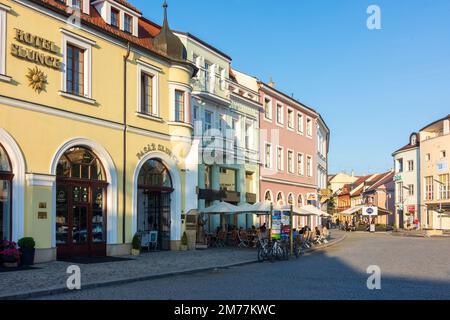 Uherské Hradiste (Ungarisch Hradisch): Masaryk Square, Restaurant in , Zlinsky, Region Zlin, Region Zliner, Tschechisch Stockfoto