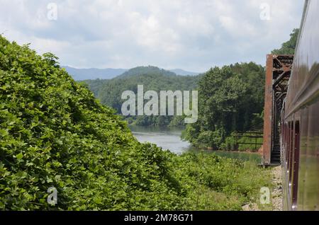 Smokey Mountain Railroad durch die Smokey Mountains Stockfoto