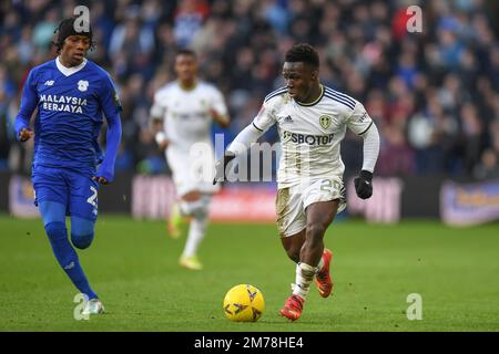 Cardiff, Großbritannien. 08. Januar 2023. Wilfried Gnonto #29 von Leeds United läuft mit dem Ball während des Emirates FA Cup-Spiels in der dritten Runde Cardiff City vs Leeds United im Cardiff City Stadium, Cardiff, Großbritannien, 8. Januar 2023 (Foto von Mike Jones/News Images) in Cardiff, Großbritannien, am 1./8. Januar 2023. (Foto: Mike Jones/News Images/Sipa USA) Guthaben: SIPA USA/Alamy Live News Stockfoto