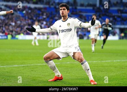 Sonny Perkins von Leeds United feiert beim dritten Spiel des Emirates FA Cup im Cardiff City Stadium das zweite Tor seiner Mannschaft. Foto: Sonntag, 8. Januar 2023. Stockfoto