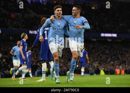 Etihad Stadium, Manchester, Großbritannien. 8. Januar 2023. FA Cup Fußball, Manchester City gegen Chelsea; Julian Alvarez von Manchester City feiert das zweite Tor der Stadt für 2-0 in Minute 30 Guthaben: Action Plus Sports/Alamy Live News Stockfoto