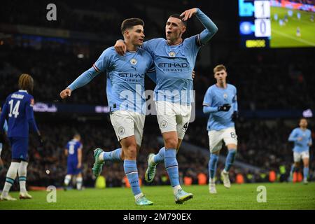 Etihad Stadium, Manchester, Großbritannien. 8. Januar 2023. FA Cup Fußball, Manchester City gegen Chelsea; Julian Alvarez von Manchester City feiert das zweite Tor der Stadt für 2-0 in Minute 30 Guthaben: Action Plus Sports/Alamy Live News Stockfoto