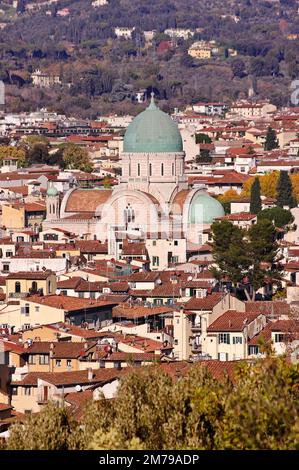 Die Synagoge und das Jüdische Museum von Florenz aus der Vogelperspektive. Stockfoto