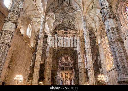 Innenansicht des wunderschönen Mosteiro dos Jeronimos in Lissabon, Portugal Stockfoto