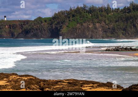 Wunderschöne Küstenausblicke entlang der Nordküste auf Kauai, Hawaii, USA. Stockfoto