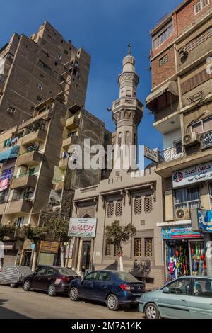 KAIRO, ÄGYPTEN - 29. JANUAR 2019: Kleine Moschee in Kairo, Ägypten Stockfoto