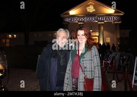 Gerhard Kämpfe und Nadine Schori bei der Premiere des Dramas 'eine langen Tag Reise in die Nacht' von Eugene O'Neill im Schlosspark Theater. Berli Stockfoto