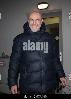 Peter Kremer bei der Premiere des Dramas 'eine es langen Tag Reise in die Nacht' von Eugene O'Neill im Schlosspark Theater. Berlin, 07.01.2023 Stockfoto