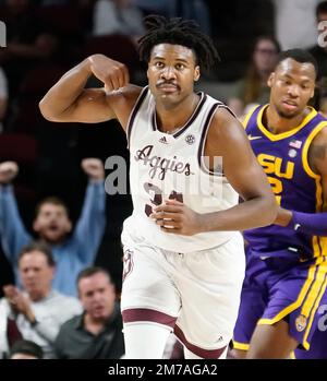 College Station, Texas, USA. 8. Januar 2023. 7. Januar 2023 - College Station, Texas, USA - Texas A&M Aggies Forward JULIUS MARBLE(34) dreht sich während des Spiels zwischen den LSU Tigers und den Texas A&M Aggies in der Reed Arena in College Station, Texas. Die Texas A&M Aggies besiegten die LSU Tigers 69-56. (Kreditbild: © Jerome Hicks/ZUMA Press Wire) Stockfoto
