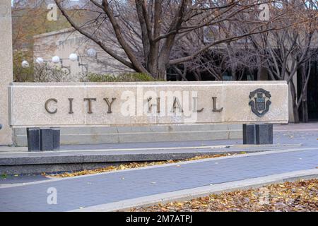 Oktober 29 2022 - Winnipeg Manitoba Canada - Winnipeg City Hall Schild Stockfoto