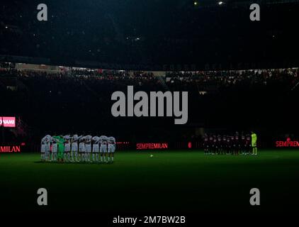 Mailand, Italien. 08. Januar 2023. Während der italienischen Serie A, Fußballspiel zwischen AC Milan und AS Roma am 08. Januar 2023 im San Siro Stadium, Mailand, Italien. Foto Nderim Kaceli Kredit: Unabhängige Fotoagentur/Alamy Live News Stockfoto