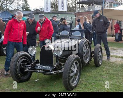 Vintage Bugatti GP Car beim Bicester Winter Scramble im Bicester Heritage Centre Oxfordshire UK Stockfoto