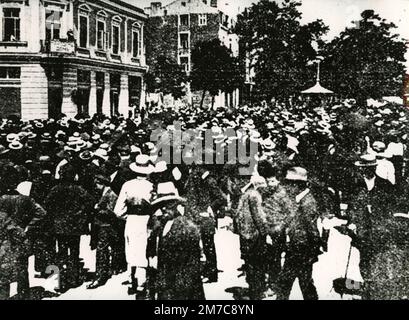 Kommunistische Demonstration für den 1. Mai, Sofia, Bulgarien, 1900er Stockfoto