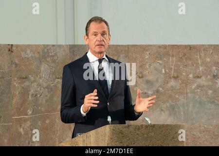 ARCHIVFOTO: Mathias DOEPFNER wird am 15. Januar 2023 60, Dr. Mathias DOEPFNER, D??pfner, Vorstandsvorsitzender von Axel Springer SE, spricht die Lauterpredigt, Dr. hc Friede Springer erhält den Freiheitspreis der Friedrich-Naumann-Stiftung in der Paulskirche Frankfurt, 10. Oktober 2020, ? Stockfoto